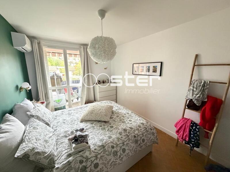 Appartement ancien - 68 m² - 3 pièces