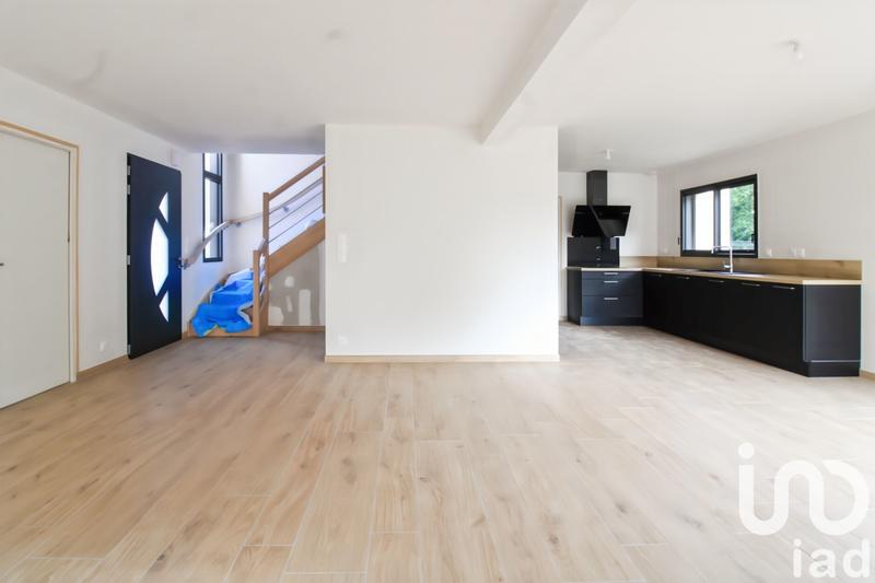 Maison - 110 m² - 4 pièces
