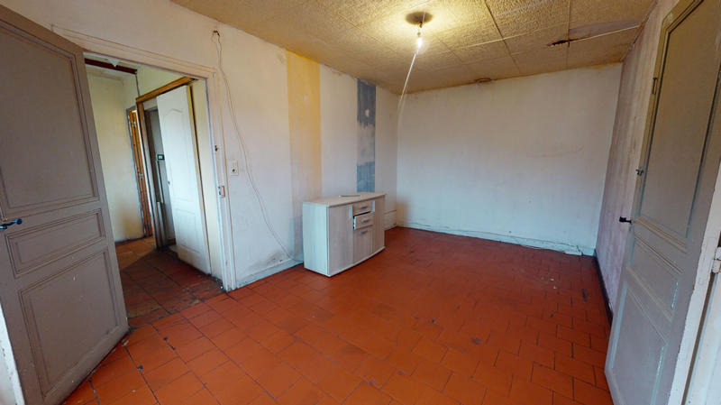 Maison - 96 m² - 4 pièces