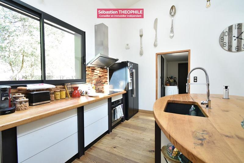 Maison - 161 m² - 5 pièces