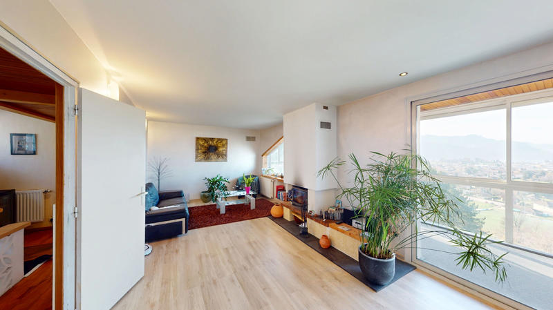 Maison - 159 m² - 6 pièces