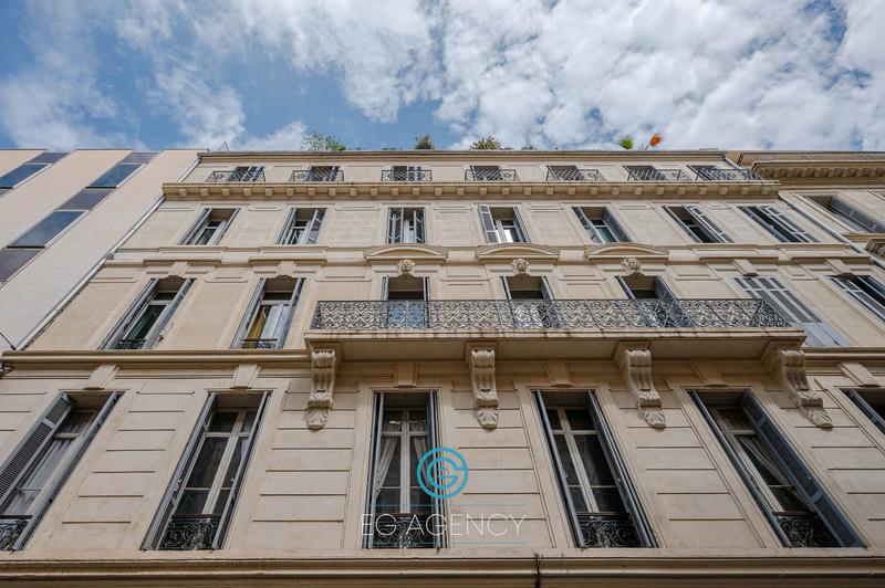 Appartement - 115 m² - 4 pièces