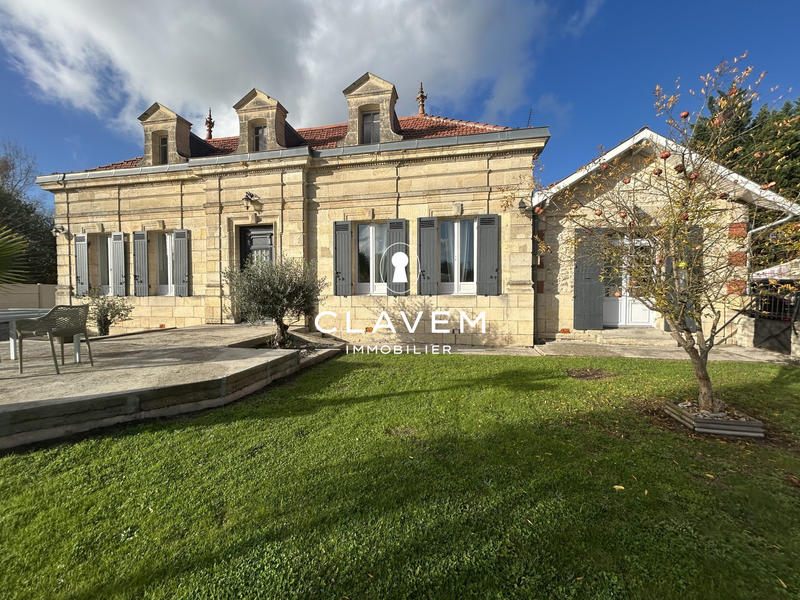 Maison - 175 m² - 6 pièces