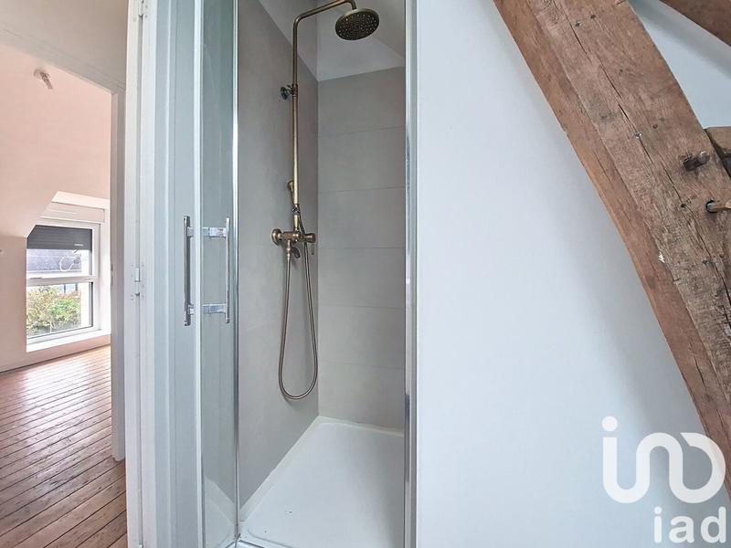 Maison - 98 m² - 5 pièces