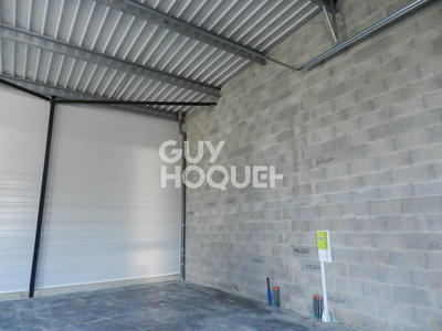 Local d'activité / Entrepôt - 187 m²