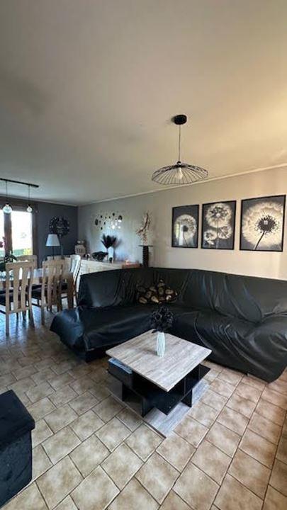 Maison traditionnelle - 72 m² - 4 pièces