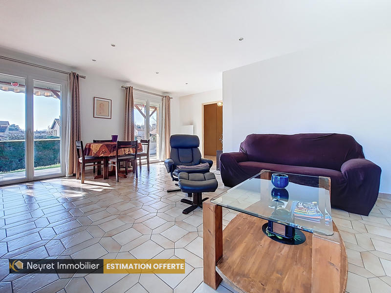 Maison - 105 m² - 6 pièces