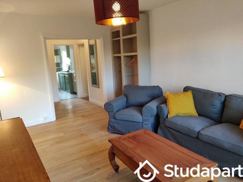 Chambre - 1 m² - 1 pièce