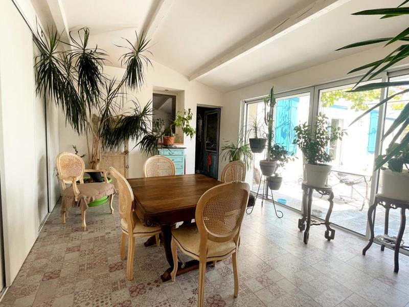 Maison - 186 m² - 6 pièces