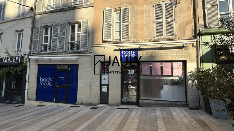 Fonds de commerce - 100 m²