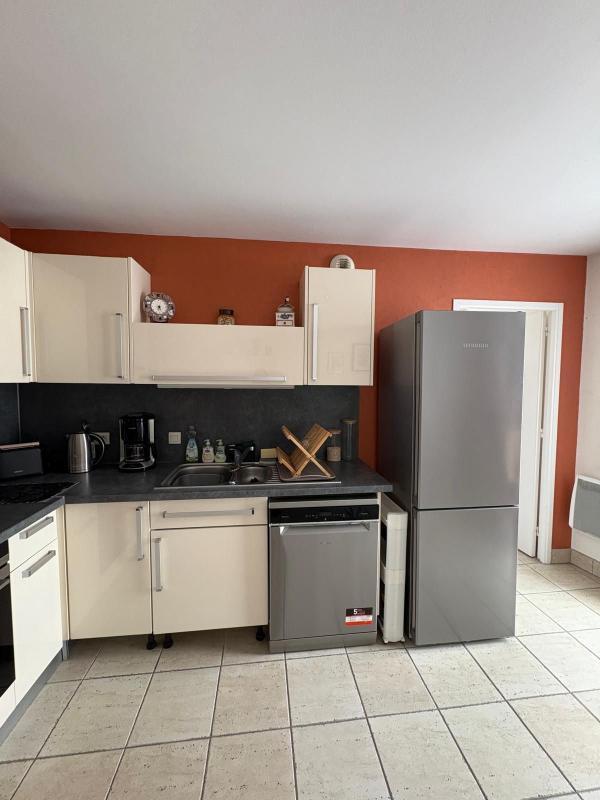 Appartement - 98 m² - 3 pièces