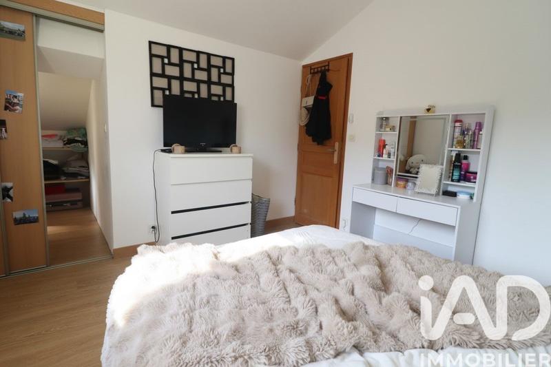 Maison - 205 m² - 8 pièces