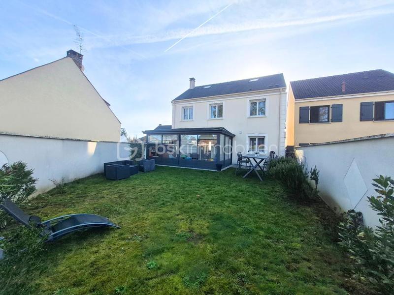 Maison - 150 m² - 7 pièces