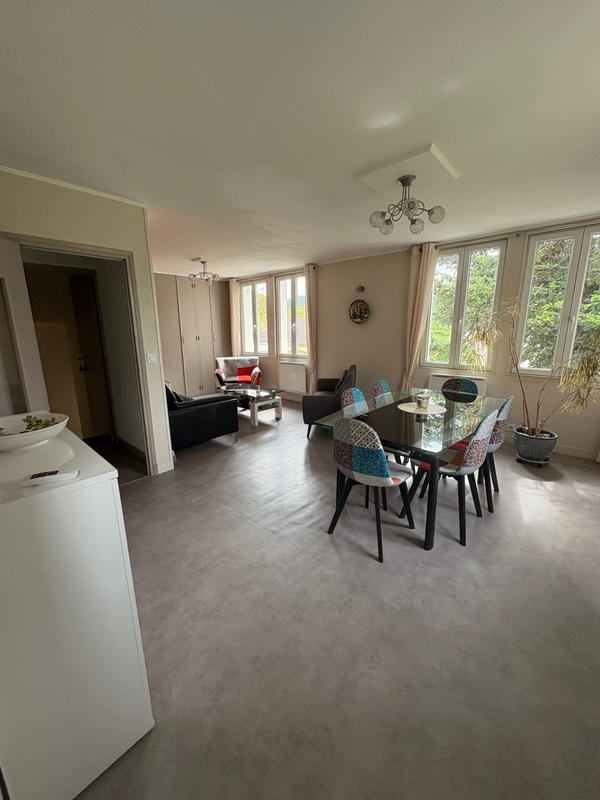 Maison - 100 m² - 5 pièces