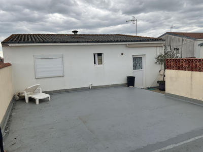 Immeuble - 98 m² - 7 pièces