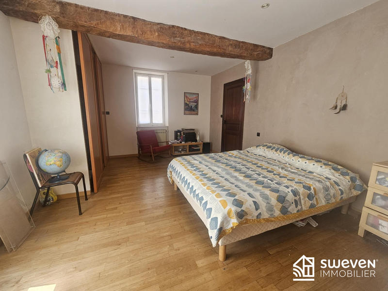 Maison ancienne - 205 m² - 5 pièces