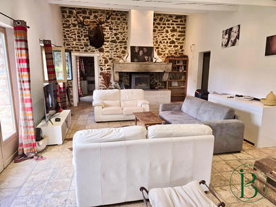 Maison - 170 m² - 6 pièces
