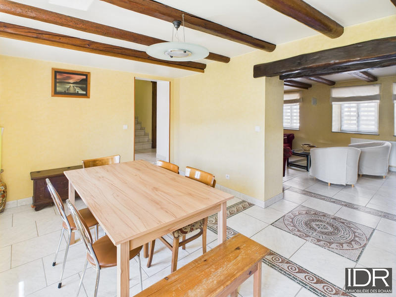 Maison - 135 m² - 6 pièces