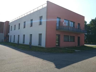 Bureau - 110 m² - 5 pièces