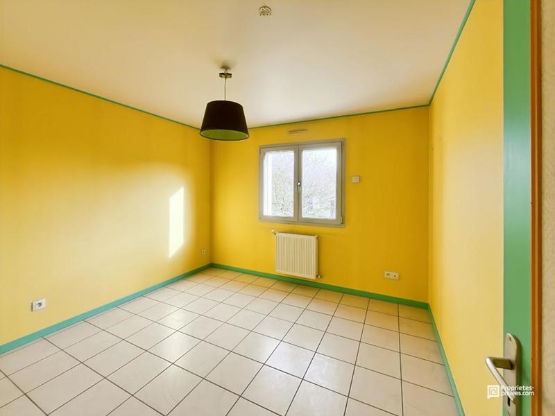 Maison - 180 m² - 7 pièces