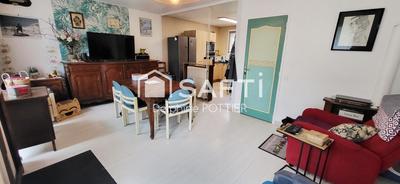 Maison - 75 m² - 5 pièces