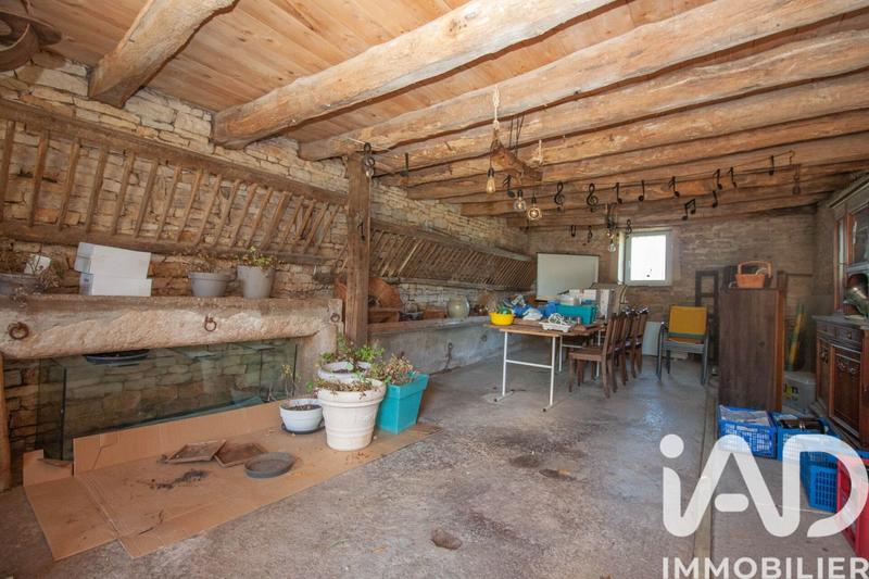 Maison - 280 m² - 8 pièces