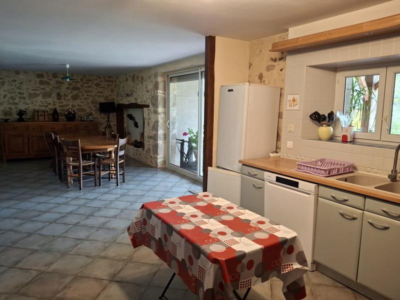 Maison ancienne - 198 m² - 9 pièces