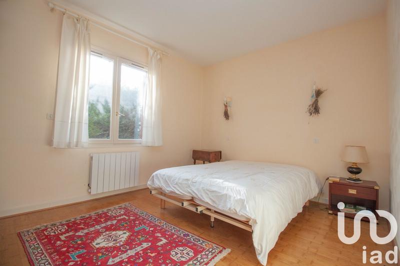 Maison - 230 m² - 7 pièces