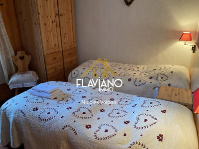 Propriété - 521 m² - 17 pièces