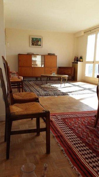 Appartement - 100 m² - 5 pièces