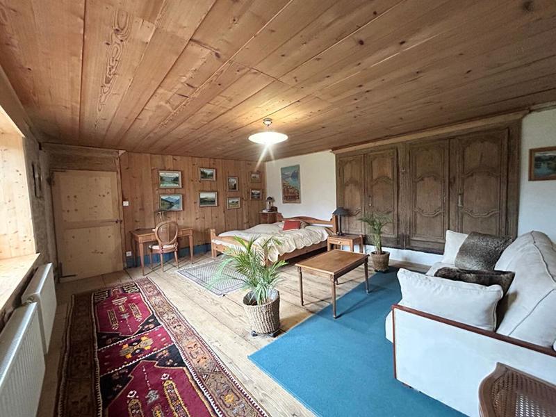 Corps de ferme - 222 m² - 8 pièces