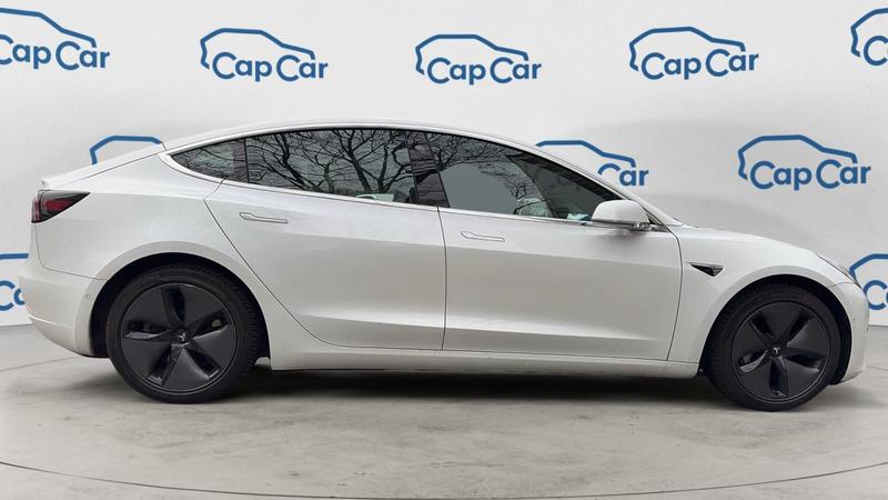 Tesla Model 3 325 Range plus Standard