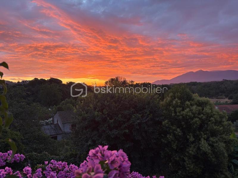 Villa - 197 m² - 7 pièces