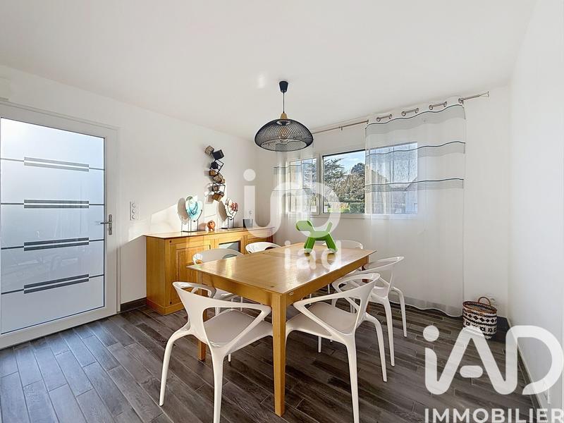 Maison - 100 m² - 5 pièces