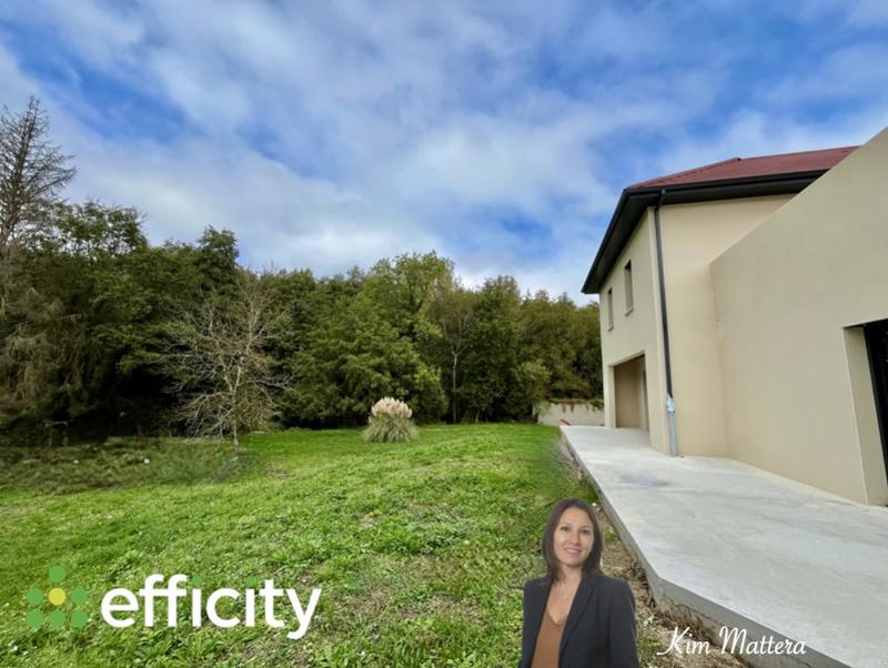 Maison - 181 m² - 5 pièces