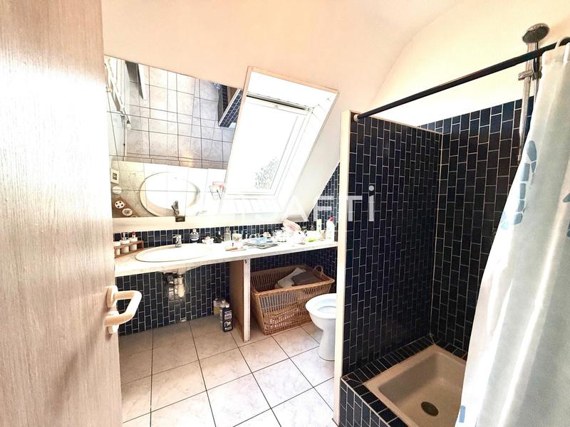 Maison - 134 m² - 7 pièces