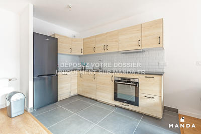 Appartement - 65 m² - 3 pièces