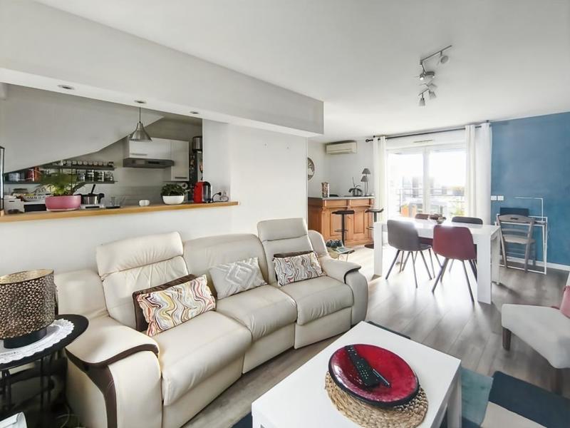 Appartement - 83 m² - 4 pièces