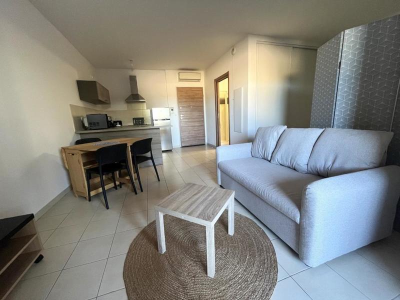 Studio - 33 m² - 1 pièce