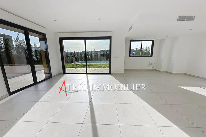 Maison - 155 m² - 5 pièces