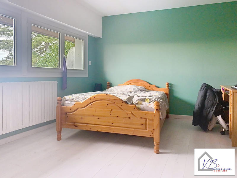 Maison - 187 m² - 7 pièces