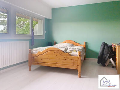 Maison - 187 m² - 7 pièces