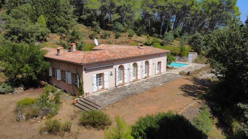 Villa - 160 m² - 6 pièces