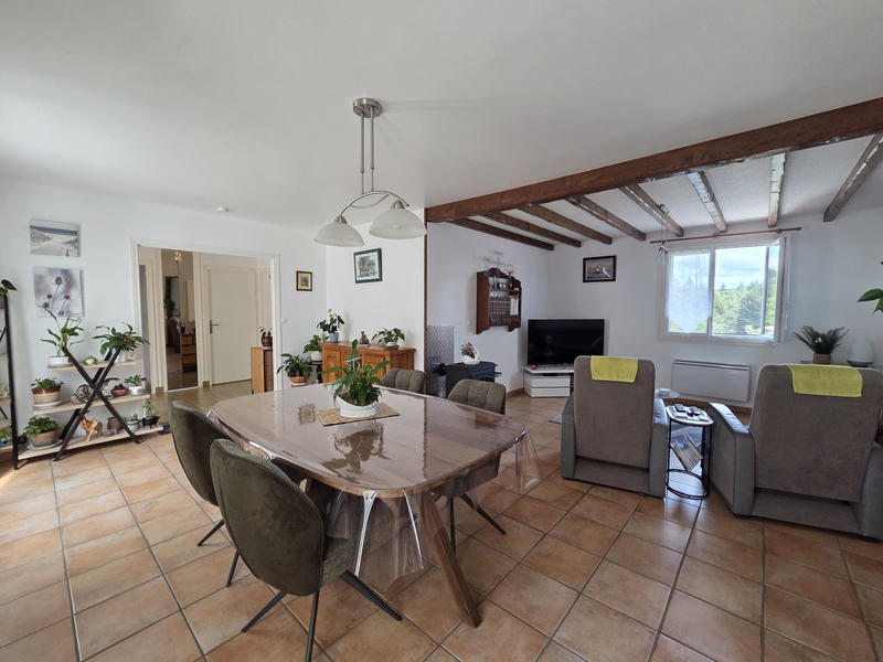 Maison - 115 m² - 7 pièces