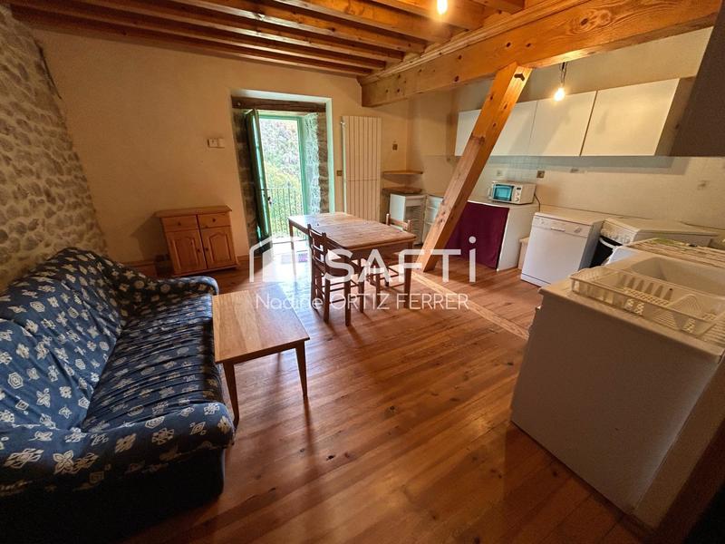 Maison - 700 m² - 25 pièces