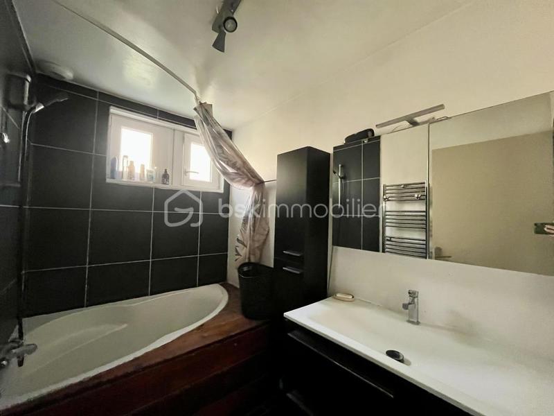 Maison - 106 m² - 5 pièces