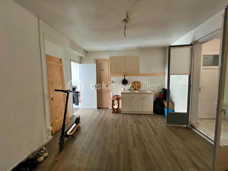 Local commercial - 82 m² - 2 pièces