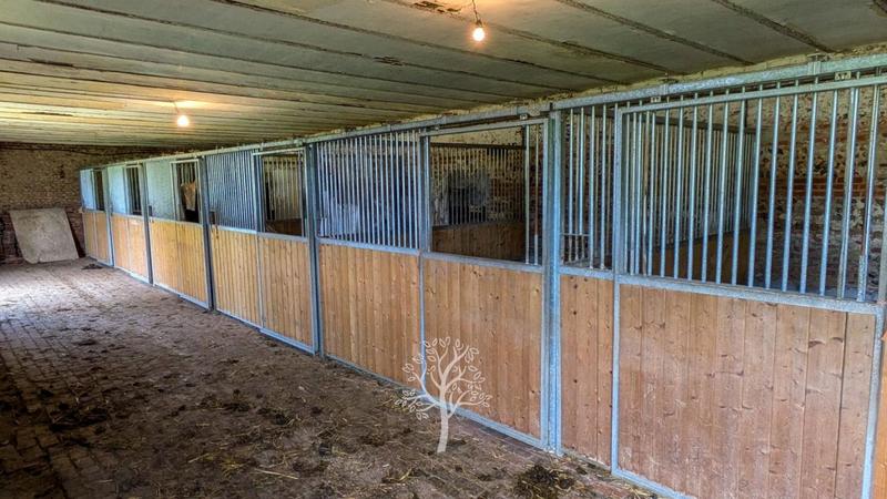 Propriété - 180 m² - 6 pièces