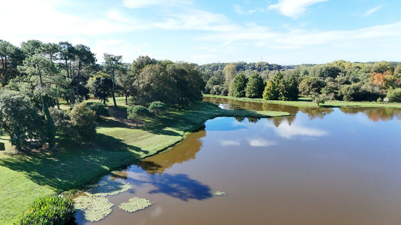 Propriété - 500 m² - 8 pièces