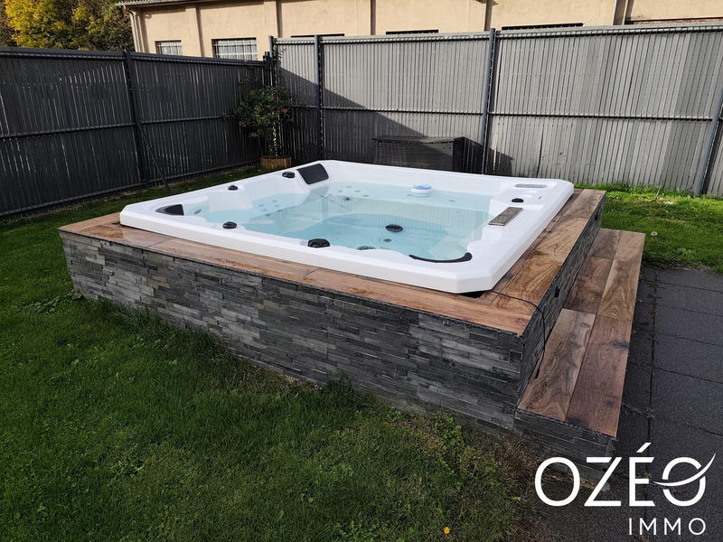 Maison - 105 m² - 6 pièces